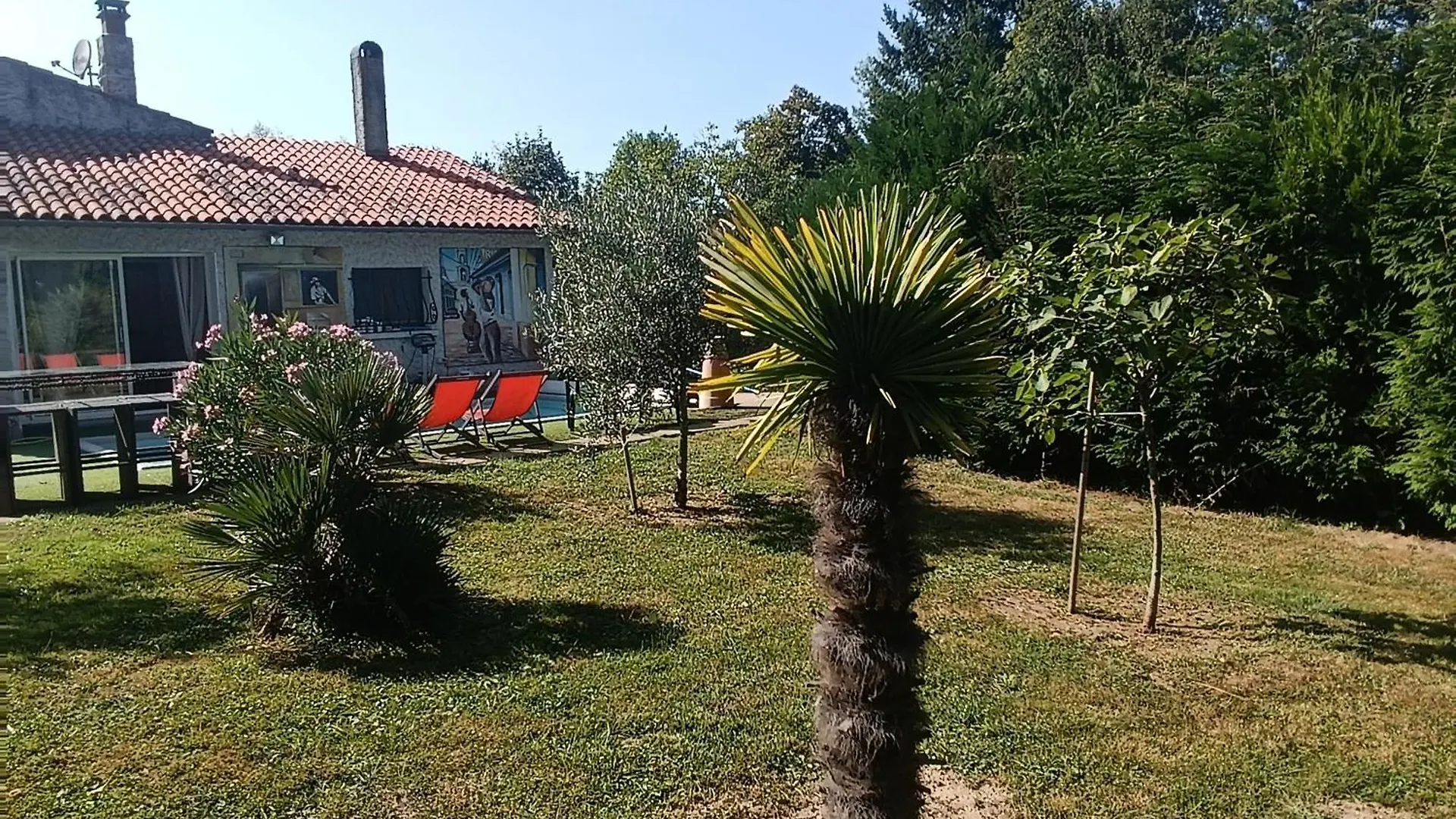 Villa Provencale Avec Spa Piscine Privee Ris   Ris (Puy-de-Dome)